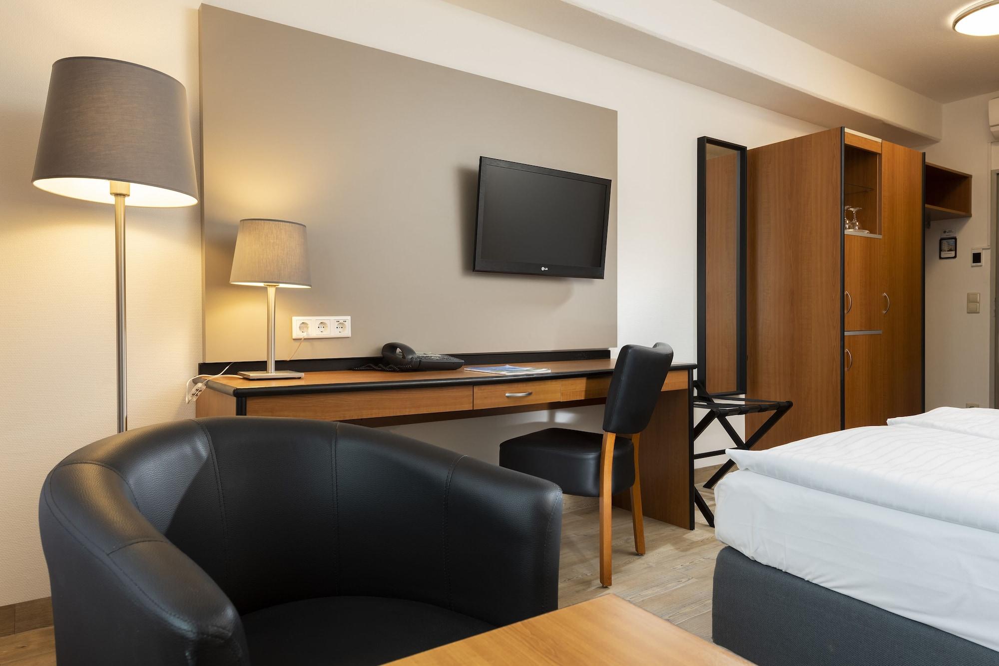 B&B Hotel ראסטאט מראה חיצוני תמונה