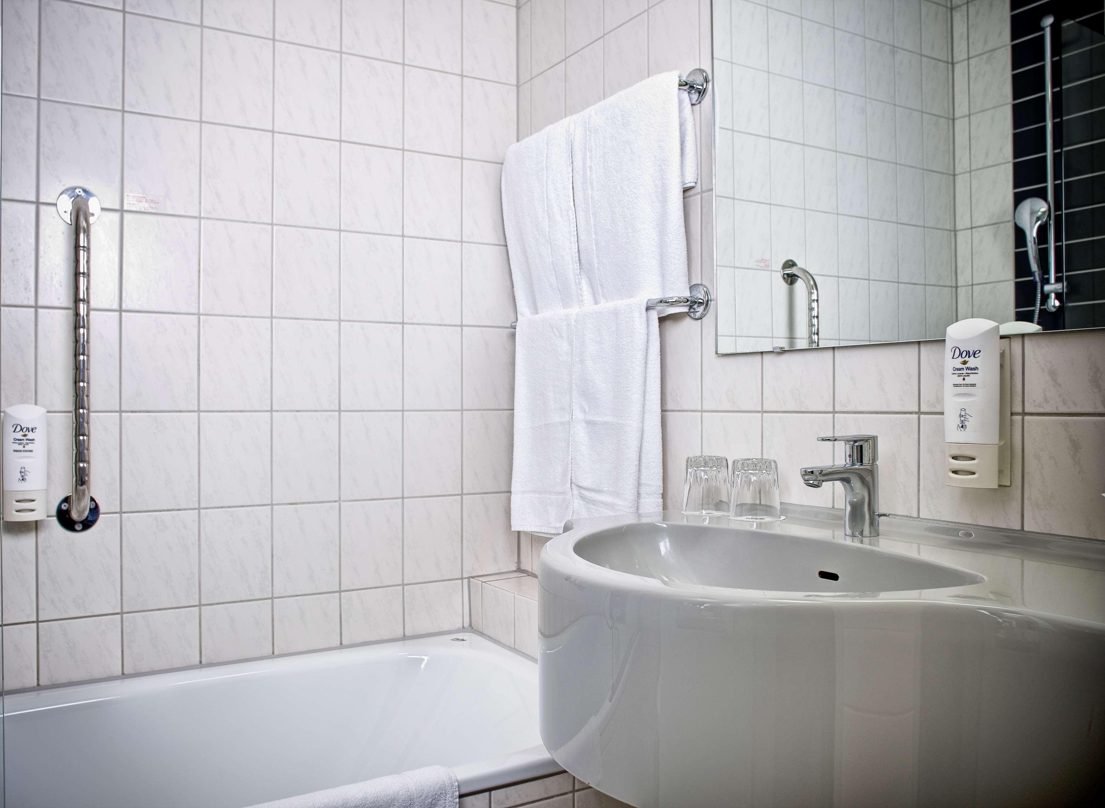 B&B Hotel ראסטאט מראה חיצוני תמונה