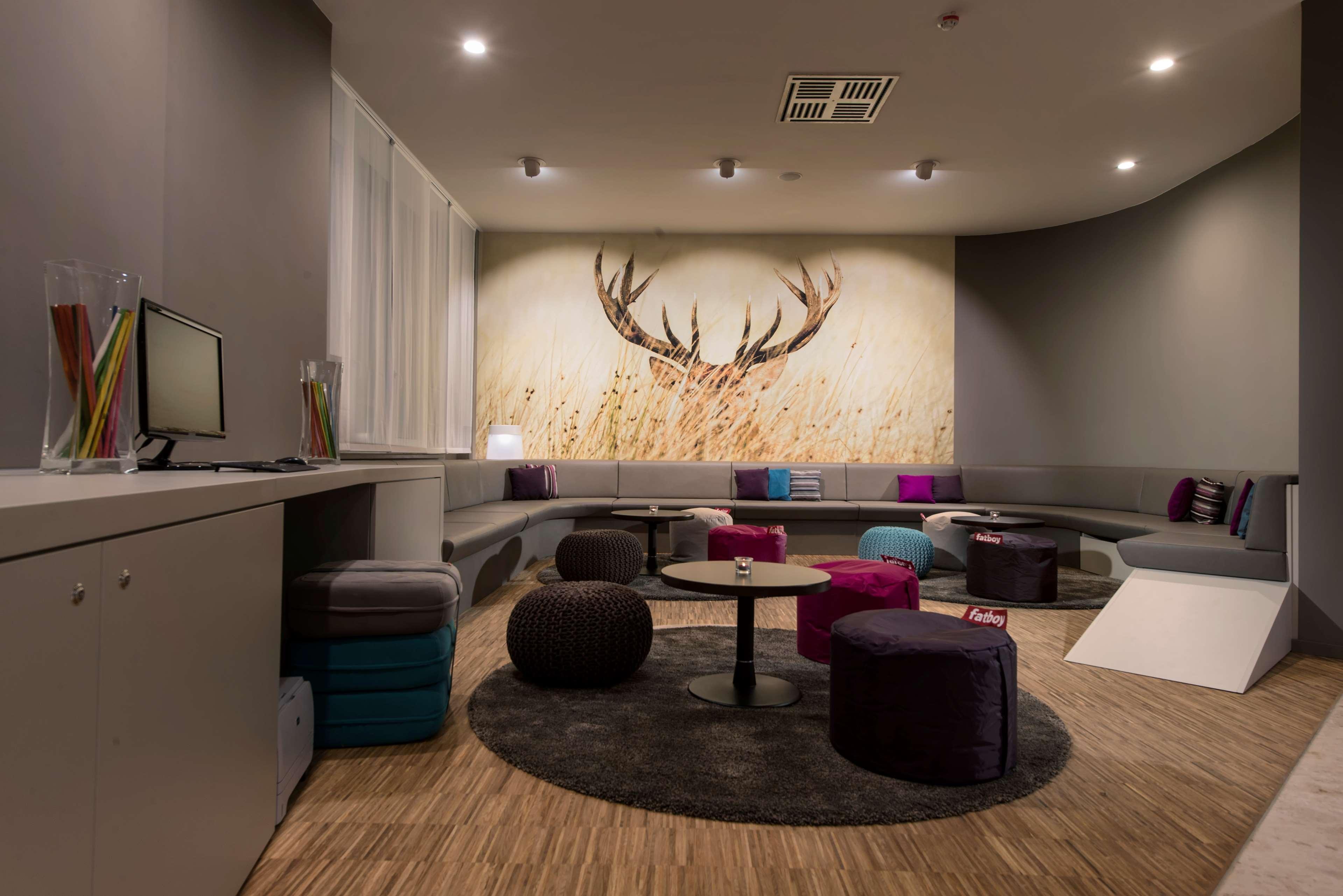 B&B Hotel ראסטאט מראה פנימי תמונה