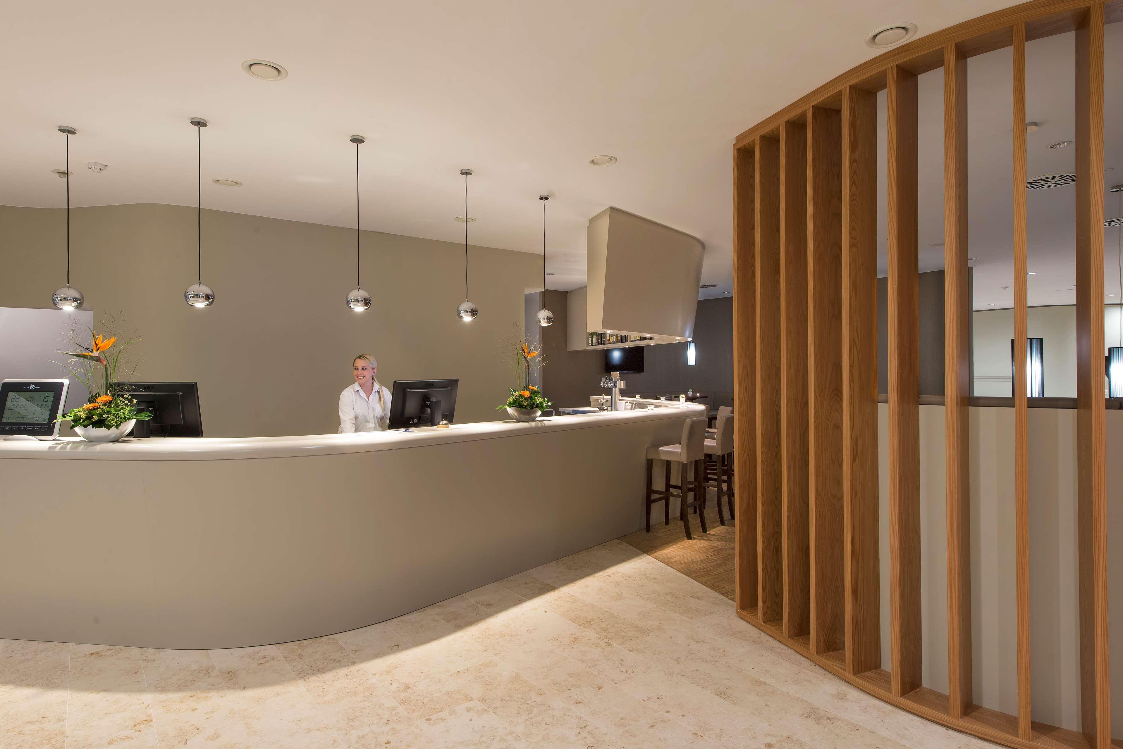 B&B Hotel ראסטאט מראה פנימי תמונה
