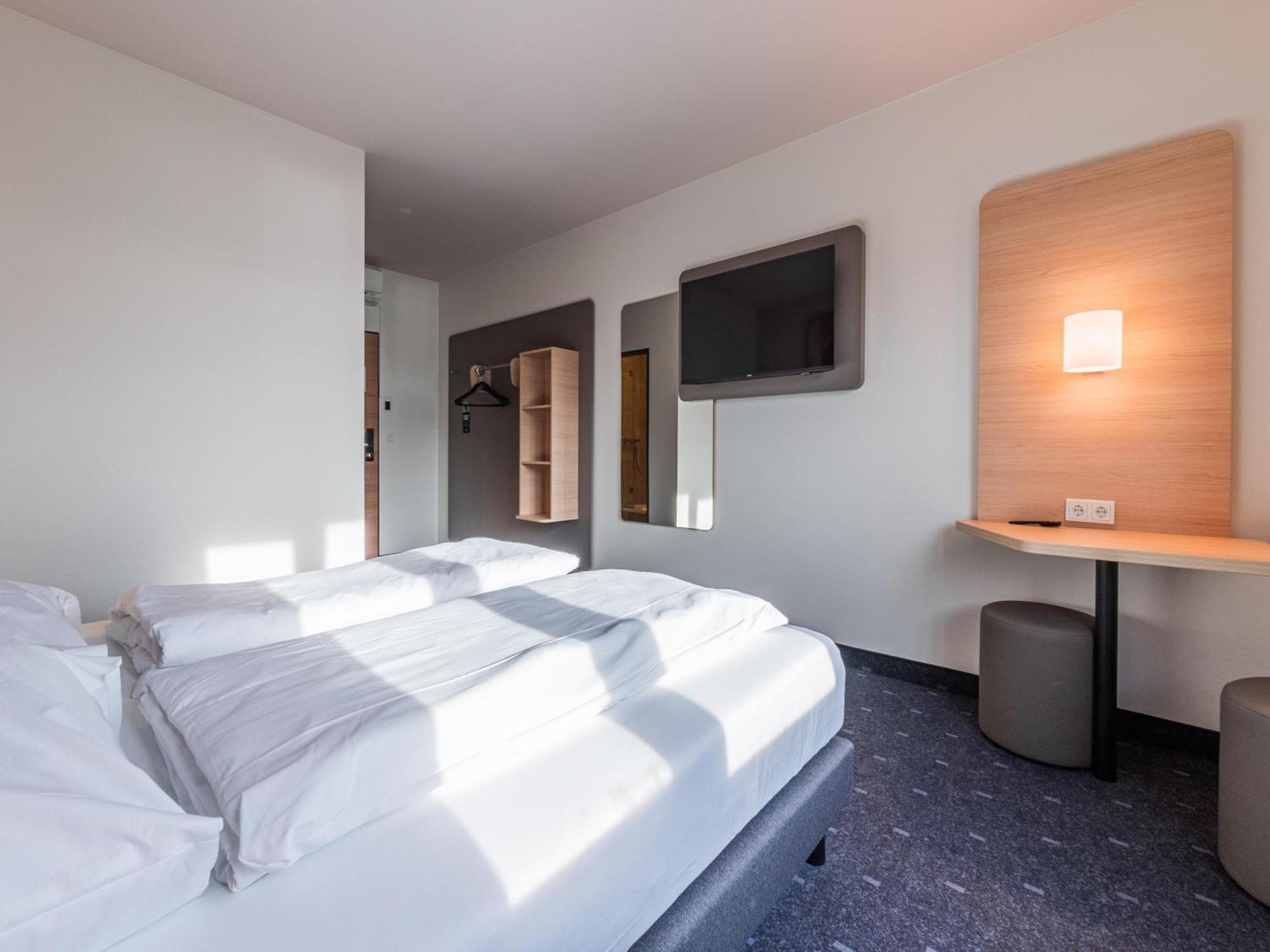 B&B Hotel ראסטאט מראה חיצוני תמונה
