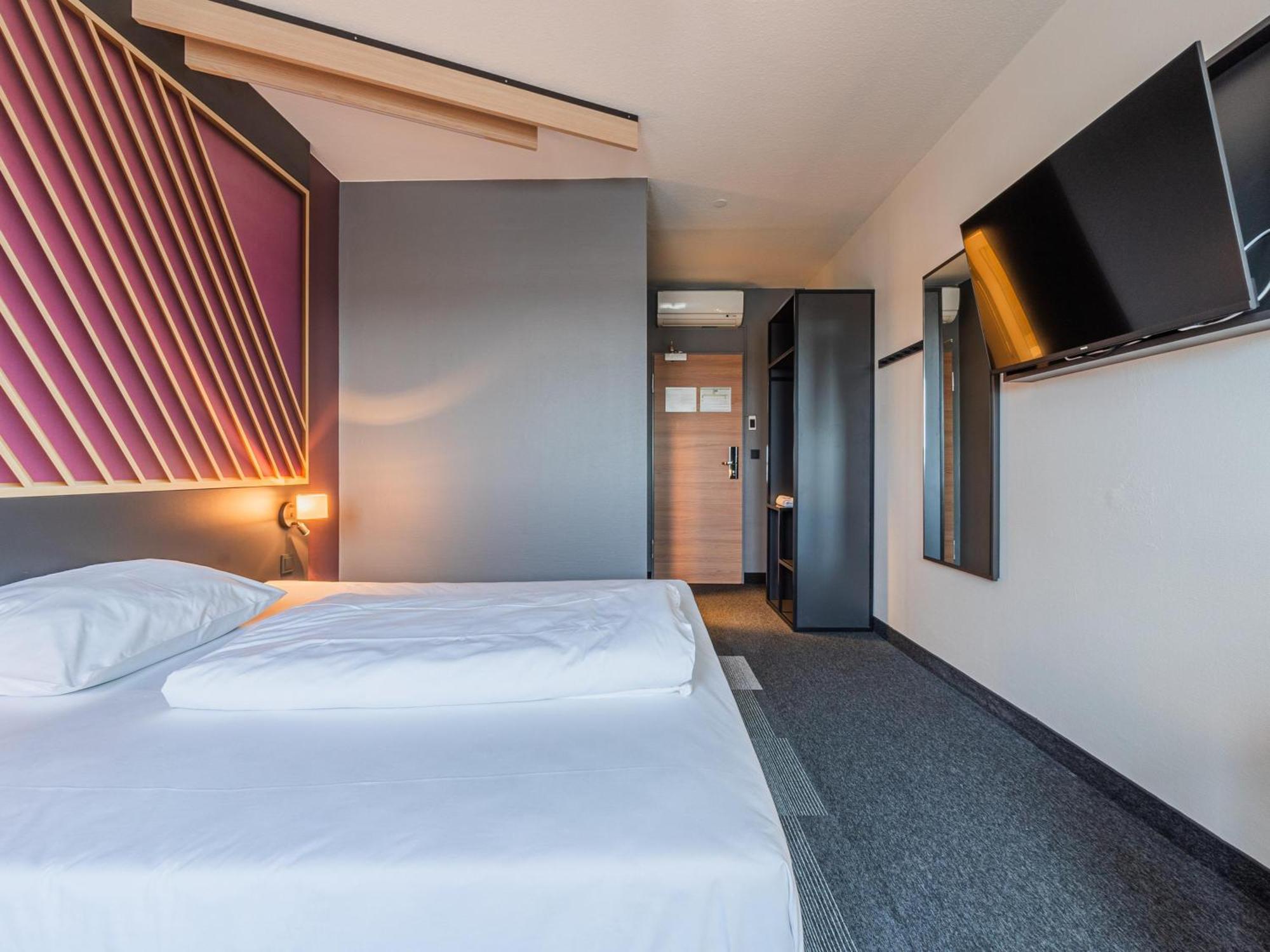 B&B Hotel ראסטאט מראה חיצוני תמונה